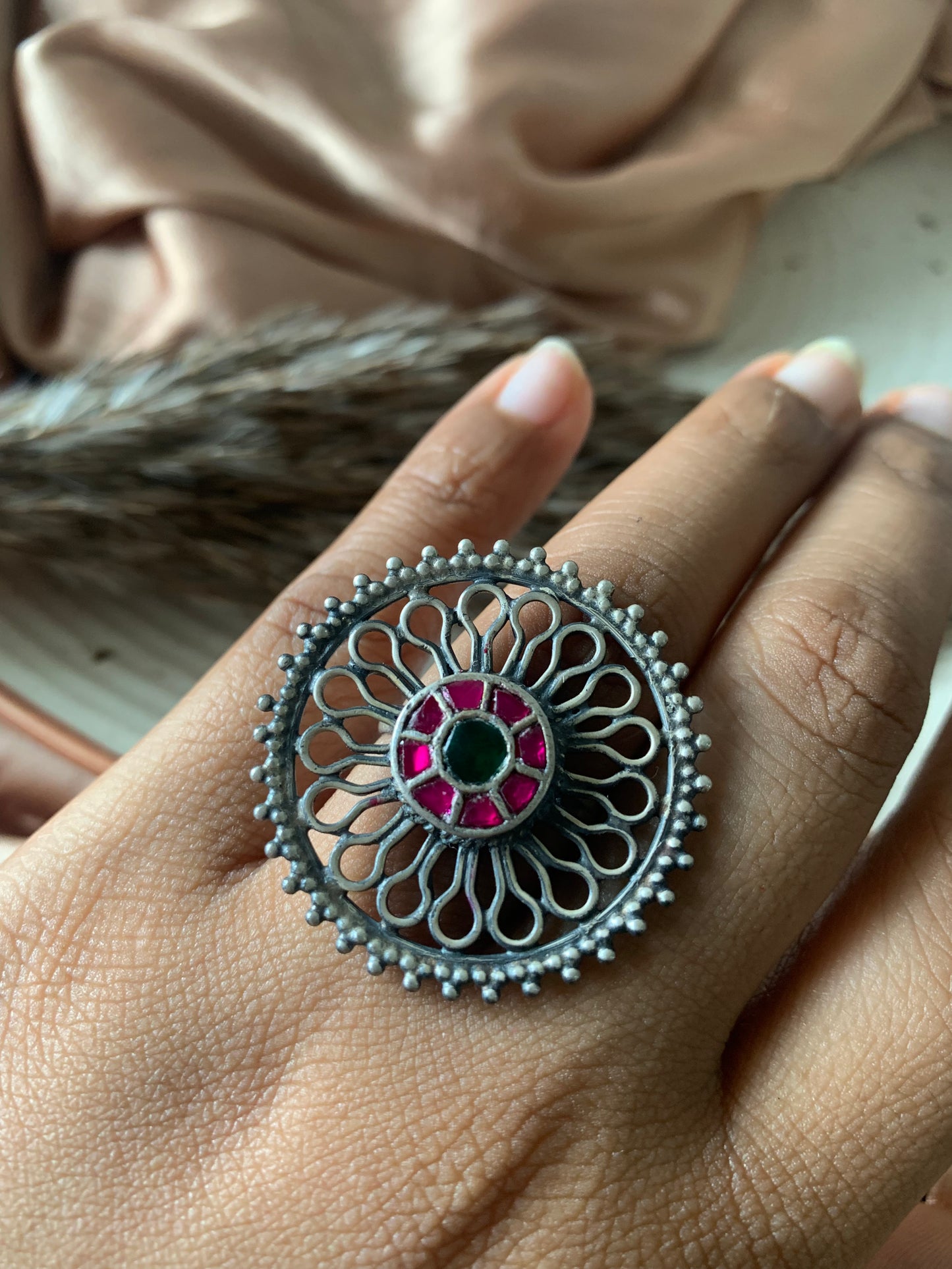 Rangrez Jali Stone Ring - The Amyra Box