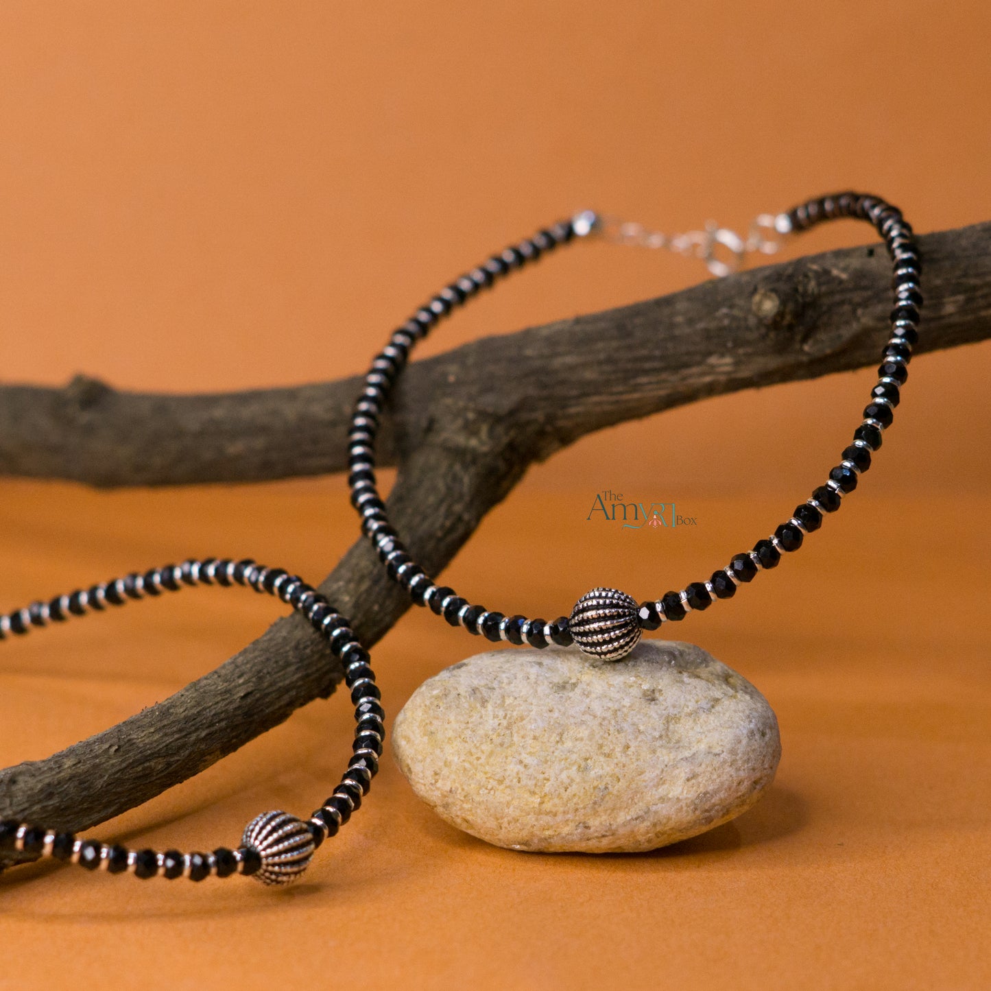 Chakr Charm Anklet - The Amyra Box