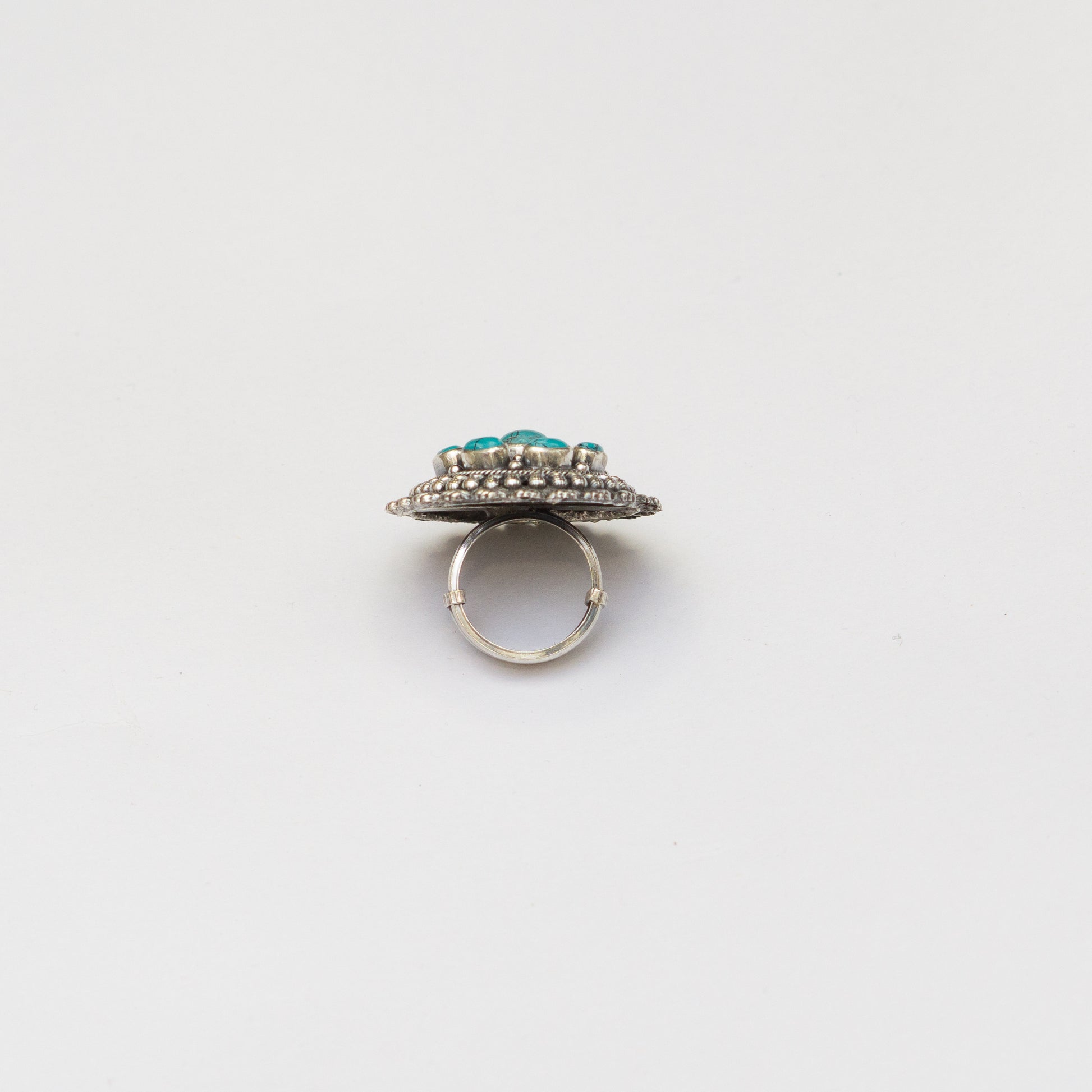 Turquoise Medium Ring - The Amyra Box