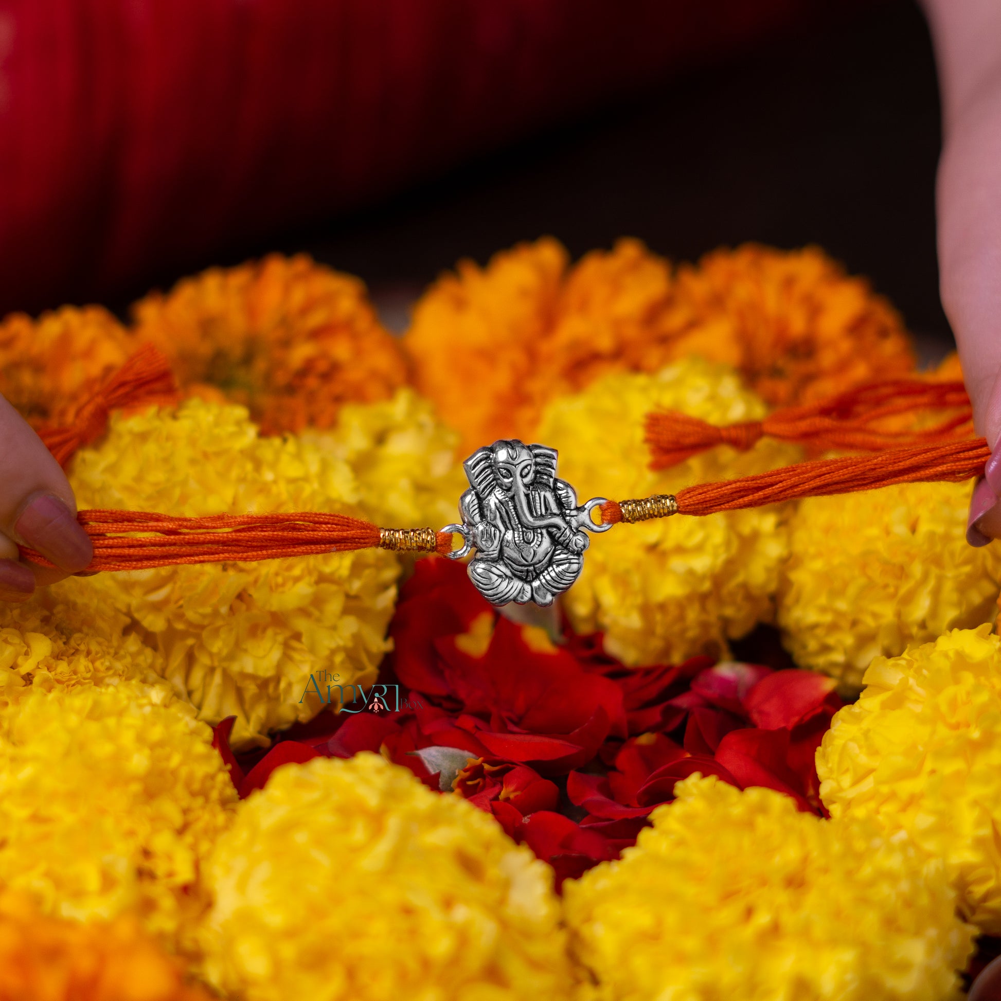 Ganpati Rakhi - The Amyra Box