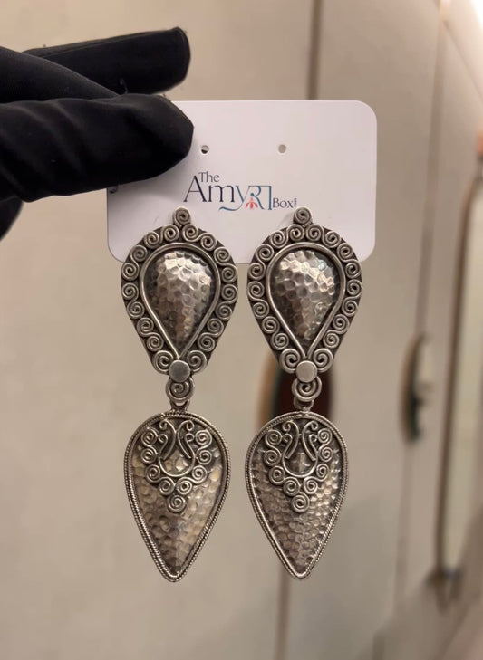 Aaarti Earrings