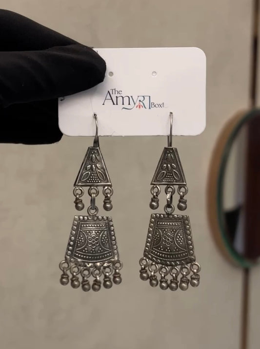 Aahana Earrings