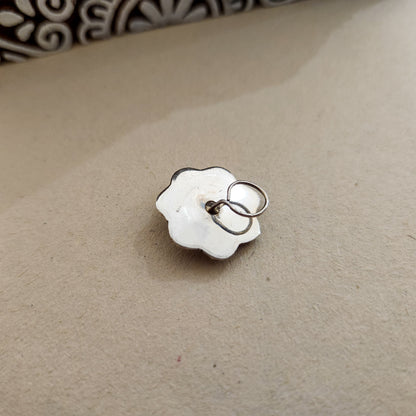 Gul Nose Pin - The Amyra Box