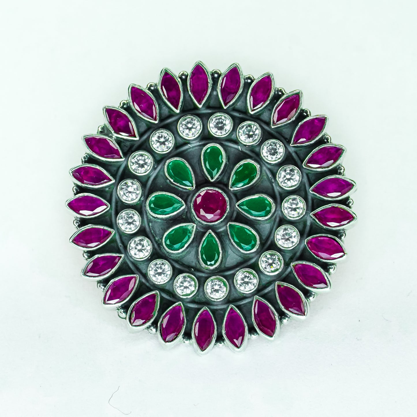 Afreen traditional Brooch - The Amyra Box