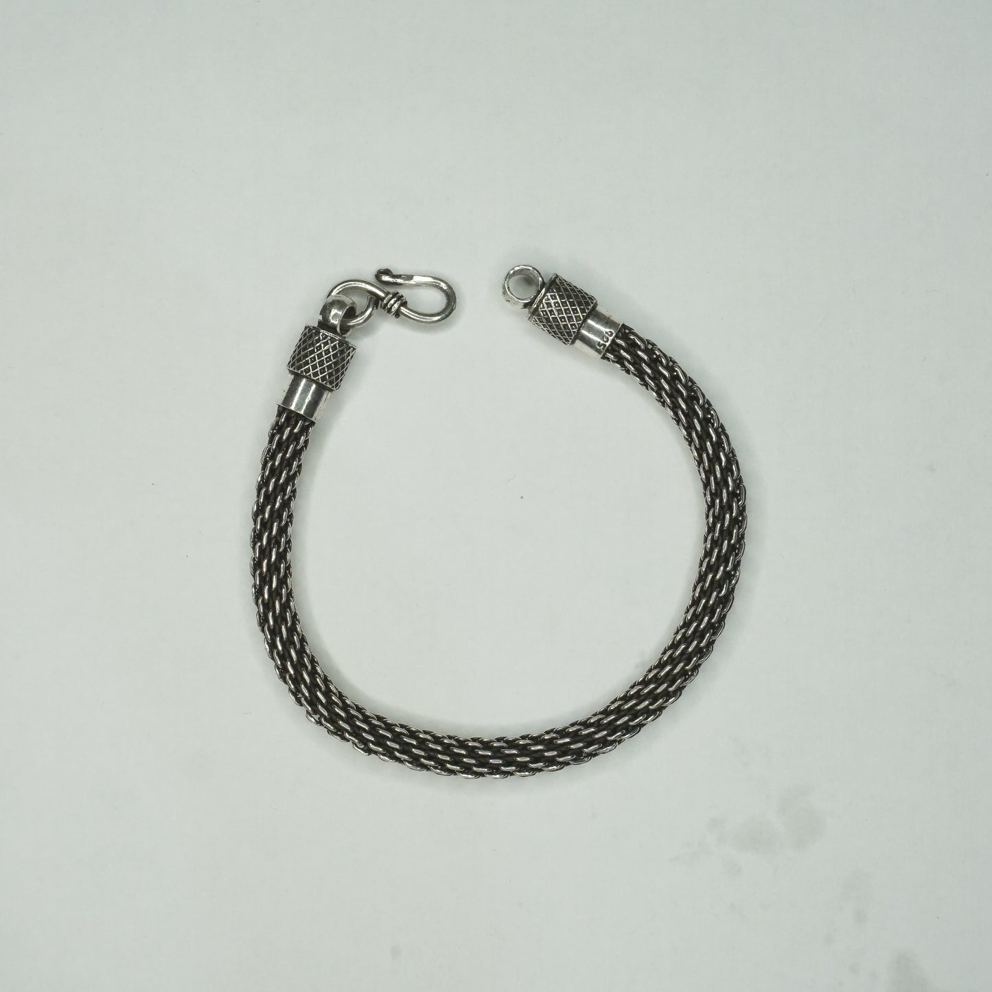 Bicycle Chain tennis bracelet - The Amyra Box