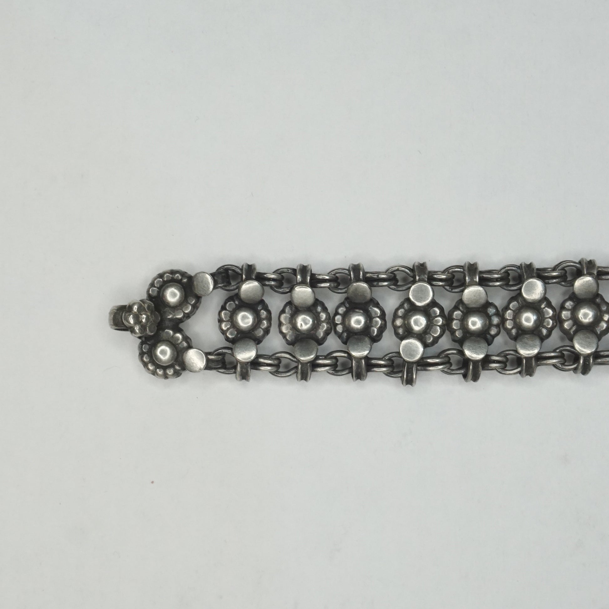 Kudrat Tennis Bracelet - The Amyra Box